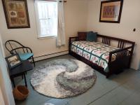 UPPER MIDDLE BEDROOM 4